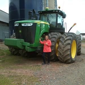 Meet your Posher, Robin